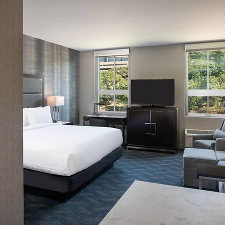 Residence Inn By Marriott Boston Уолтъм Екстериор снимка